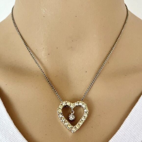 Vintage Necklace Rhinestone Heart Pendant Cable Chain Box Clasp Closure - Picture 1 of 15